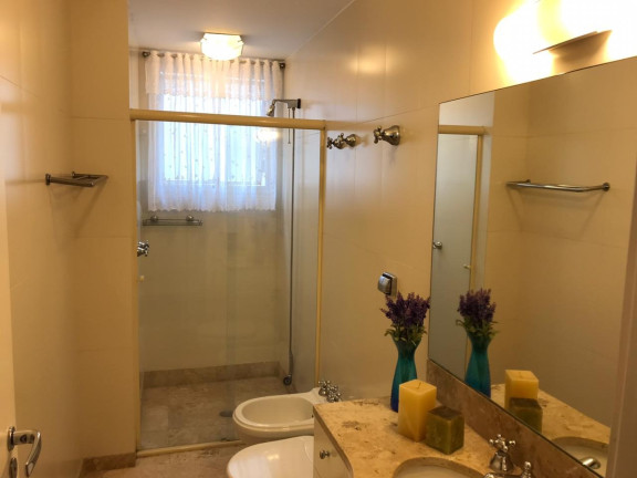 Imagem Imóvel com 4 Quartos à Venda, 248 m² em Higienópolis - São Paulo Imagem Imóvel com 4 Quartos à Venda, 248 m² em Higienópolis - São Paulo