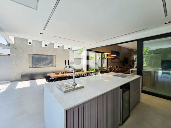 Imagem Casa com 6 Quartos à Venda, 334 m² em Riviera | Módulo 16 - Bertioga