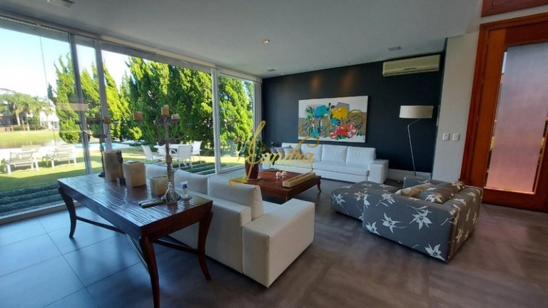 Imagem Casa de Condomínio com 5 Quartos à Venda, 700 m² em Atlantida - Xangri-la