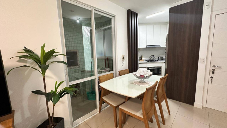 Imagem Apartamento com 2 Quartos à Venda, 67 m² em Abraão - Florianópolis Imagem Apartamento com 2 Quartos à Venda, 67 m² em Abraão - Florianópolis
