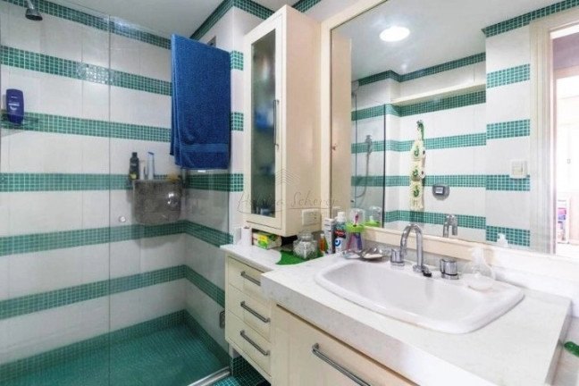 Imagem Apartamento com 2 Quartos à Venda, 71 m² em Santana - Porto Alegre