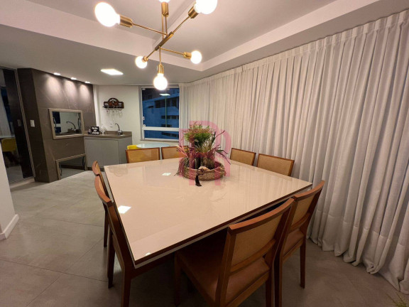 Imagem Apartamento com 3 Quartos à Venda, 120 m² em Centro - Balneário Camboriú Imagem Apartamento com 3 Quartos à Venda, 120 m² em Centro - Balneário Camboriú