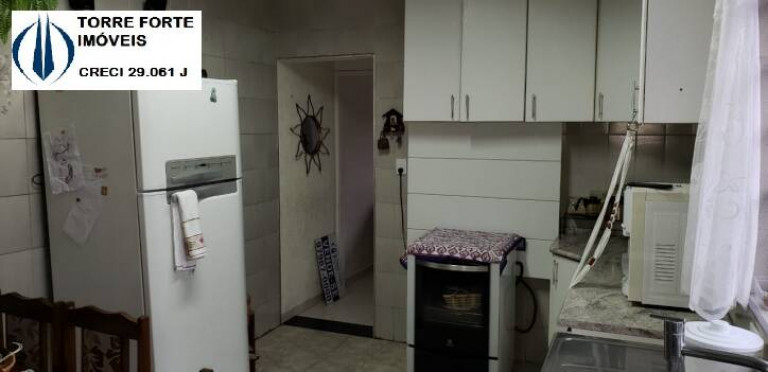 Imagem Casa com 3 Quartos à Venda, 180 m² em Jardim Vila Galvão - Guarulhos