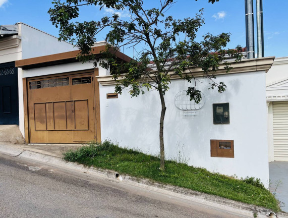 Casa com 2 Quartos à Venda, 120 m² em Bragança Paulista