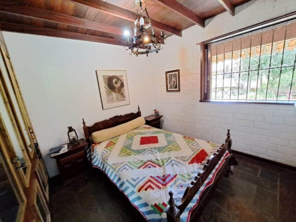 Imagem Casa com 3 Quartos à Venda, 2.565 m² em Parque Do Ingá - Teresópolis