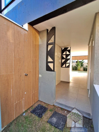 Imagem Casa com 3 Quartos à Venda, 123 m² em Campeche - Florianópolis Imagem Casa com 3 Quartos à Venda, 123 m² em Campeche - Florianópolis