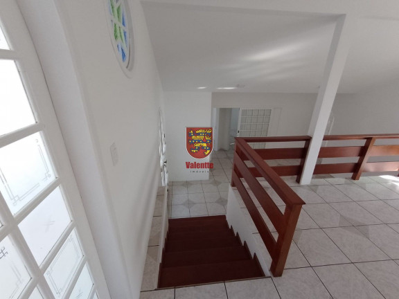 Imagem Casa com 3 Quartos à Venda, 428 m² em Estreito - Florianópolis Imagem Casa com 3 Quartos à Venda, 428 m² em Estreito - Florianópolis