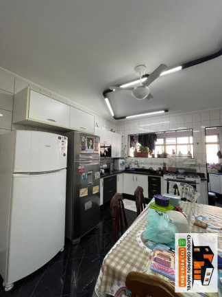 Imagem Apartamento com 3 Quartos à Venda, 200 m² Imagem Apartamento com 3 Quartos à Venda, 200 m²