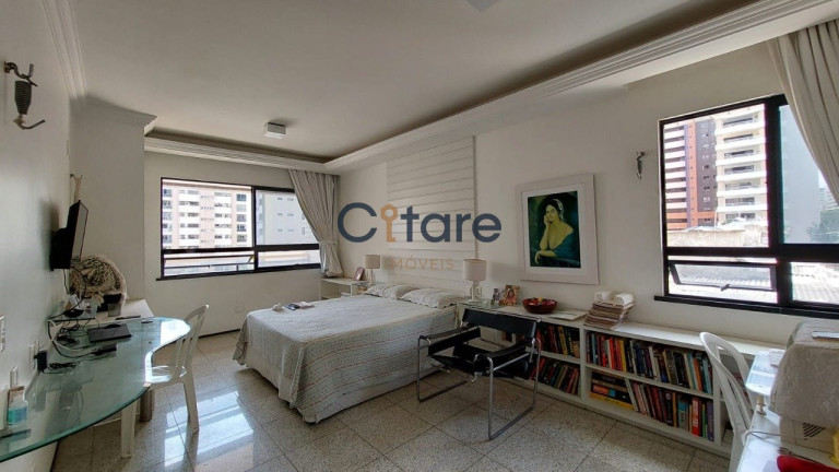 Imagem Apartamento com 3 Quartos à Venda, 233 m² em Meireles - Fortaleza