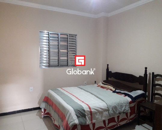 Imagem Sobrado com 4 Quartos à Venda, em Interlagos - Montes Claros Imagem Sobrado com 4 Quartos à Venda, em Interlagos - Montes Claros