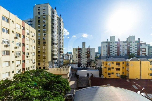 Imagem Apartamento com 3 Quartos à Venda, 180 m² em Centro Histórico - Porto Alegre