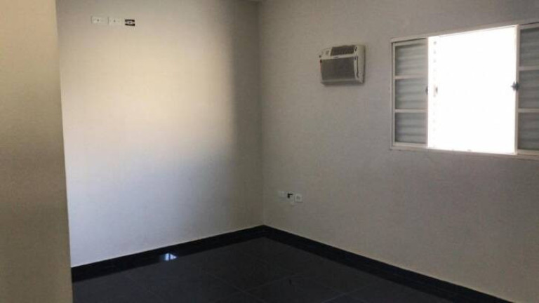 Imagem Casa com 4 Quartos à Venda, 200 m² em Jardim Hípica Pinheiro - Taubaté