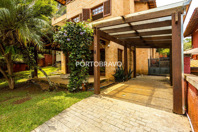 Imagem Casa com 4 Quartos à Venda, 350 m² em Granja Viana - Carapicuíba Imagem Casa com 4 Quartos à Venda, 350 m² em Granja Viana - Carapicuíba