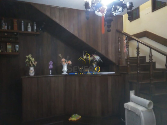 Imagem Casa com 4 Quartos à Venda, 360 m² em Galo Branco - São Gonçalo Imagem Casa com 4 Quartos à Venda, 360 m² em Galo Branco - São Gonçalo