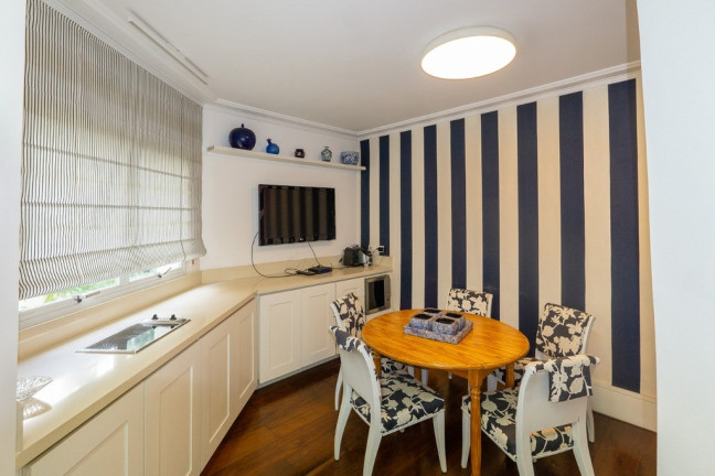 Imagem Apartamento com 3 Quartos à Venda, 210 m² em Moema - São Paulo Imagem Apartamento com 3 Quartos à Venda, 210 m² em Moema - São Paulo