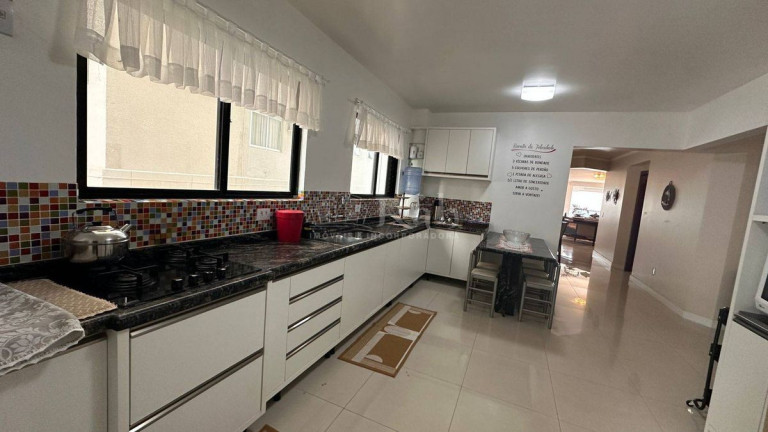 Imagem Apartamento com 4 Quartos à Venda, 384 m² em Centro - Balneário Camboriú Imagem Apartamento com 4 Quartos à Venda, 384 m² em Centro - Balneário Camboriú