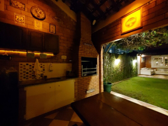 Imagem Casa com 3 Quartos à Venda, 307 m² em Jardim Petrópolis - São Paulo Imagem Casa com 3 Quartos à Venda, 307 m² em Jardim Petrópolis - São Paulo