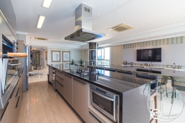 Imagem Cobertura com 6 Quartos à Venda, 612 m² em Centro - Balneário Camboriú