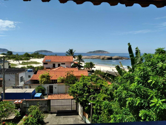 Casa com 4 Quartos à Venda, 308 m² em Piratininga - Niterói