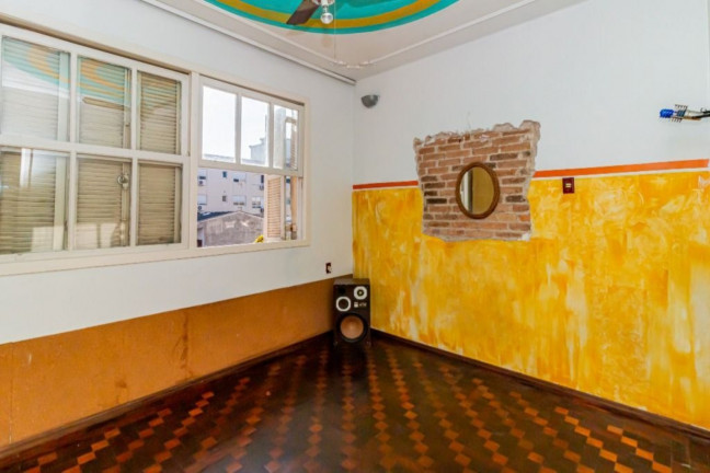 Imagem Imóvel com 2 Quartos à Venda, 64 m² em Petrópolis - Porto Alegre