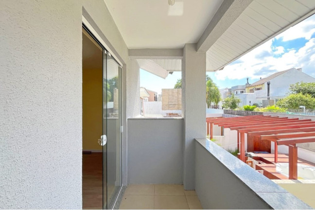 Casa com 3 Quartos à Venda, 230 m² em Hípica - Porto Alegre