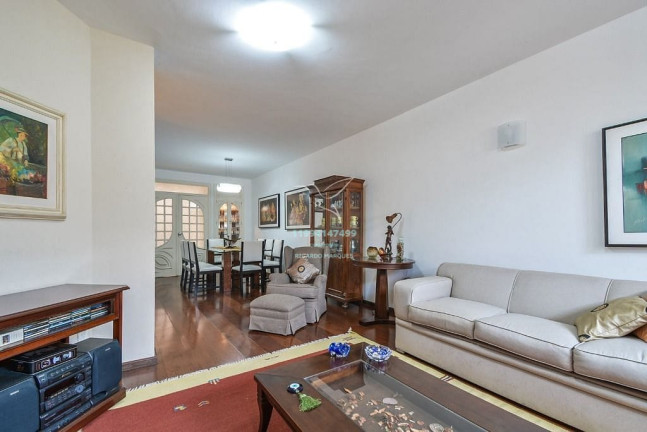 Imagem Casa com 3 Quartos à Venda, 190 m² em Indianópolis - São Paulo Imagem Casa com 3 Quartos à Venda, 190 m² em Indianópolis - São Paulo
