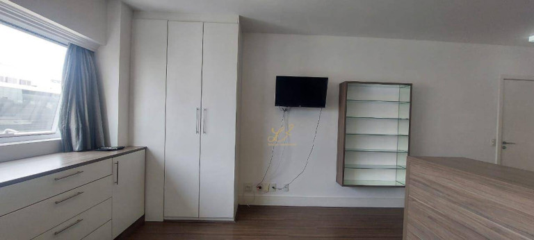 Imagem Studio com 1 Quarto para Alugar, 31 m² em Centro Cívico - Curitiba Imagem Studio com 1 Quarto para Alugar, 31 m² em Centro Cívico - Curitiba