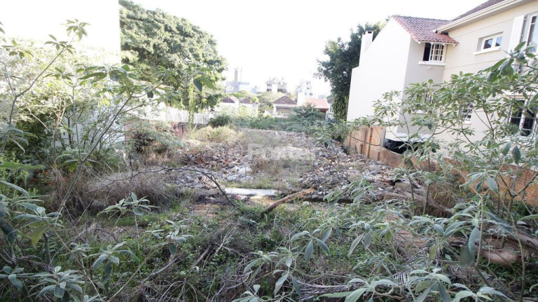 Imagem Terreno à Venda, 483 m² em Petrópolis - Porto Alegre Imagem Terreno à Venda, 483 m² em Petrópolis - Porto Alegre
