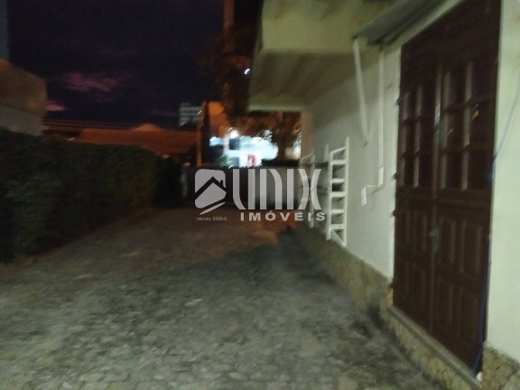 Imagem Casa com 3 Quartos à Venda, 1.040 m² em Centro - Campos Dos Goytacazes