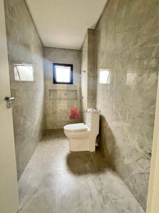 Imagem Sobrado com 4 Quartos à Venda, 265 m² em Santa Regina - Camboriú