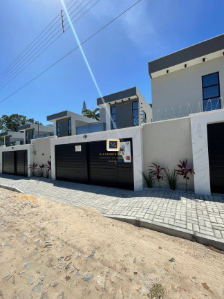 Imagem Casa com 3 Quartos à Venda, 153 m² em Conjunto Vitória - Aquiraz Imagem Casa com 3 Quartos à Venda, 153 m² em Conjunto Vitória - Aquiraz