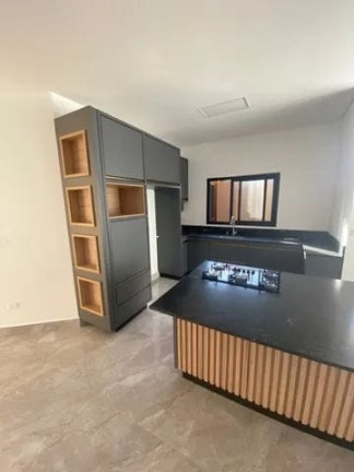Casa de Condomínio com 3 Quartos à Venda, 140 m² em Bandeira Branca - Jacareí