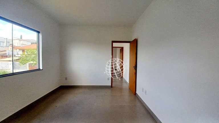 Imagem Casa com 2 Quartos à Venda, 84 m² em Jardim América - Atibaia