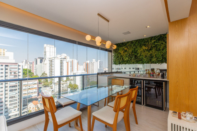 Imagem Apartamento com 2 Quartos à Venda, 70 m² em Cerqueira César - São Paulo