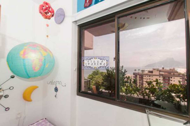 Imagem Apartamento com 2 Quartos à Venda, 87 m² em Copacabana - Rio De Janeiro Imagem Apartamento com 2 Quartos à Venda, 87 m² em Copacabana - Rio De Janeiro