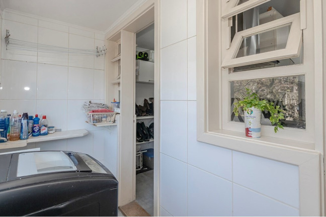 Imagem Cobertura com 3 Quartos à Venda, 210 m² em Menino Deus - Porto Alegre Imagem Cobertura com 3 Quartos à Venda, 210 m² em Menino Deus - Porto Alegre