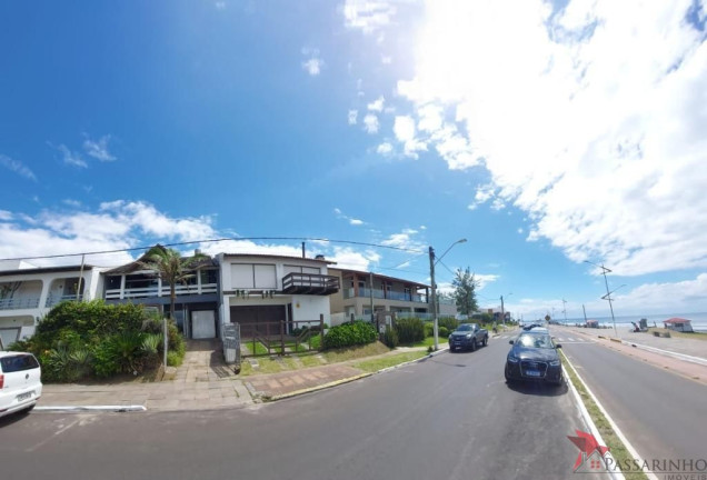 Imagem Sobrado com 3 Quartos à Venda, 234 m² em Prainha - Torres Imagem Sobrado com 3 Quartos à Venda, 234 m² em Prainha - Torres