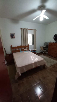 Imagem Imóvel com 3 Quartos à Venda, 182 m² em Centro - Pedro De Toledo Imagem Imóvel com 3 Quartos à Venda, 182 m² em Centro - Pedro De Toledo