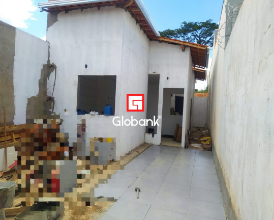 Casa com 2 Quartos à Venda, 90 m² em Jardim Olímpico - Montes Claros