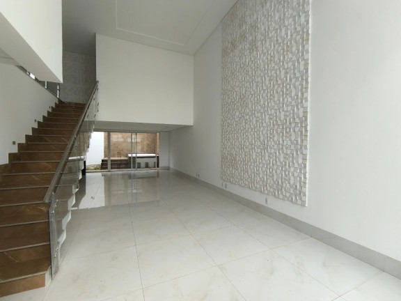 Imagem Casa de Condomínio com 4 Quartos à Venda, 204 m² em Santa Genoveva - Goiania