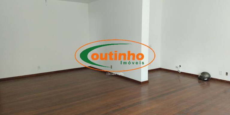 Imagem Apartamento com 4 Quartos à Venda, 125 m² em Tijuca - Rio De Janeiro Imagem Apartamento com 4 Quartos à Venda, 125 m² em Tijuca - Rio De Janeiro