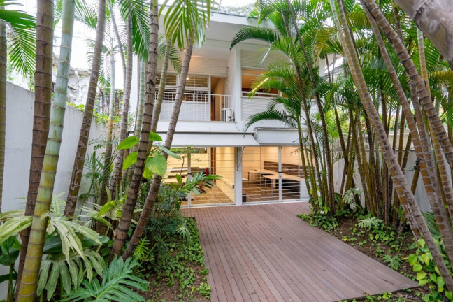 Imagem Casa com 3 Quartos à Venda, 216 m² em Jardim Paulistano - São Paulo Imagem Casa com 3 Quartos à Venda, 216 m² em Jardim Paulistano - São Paulo