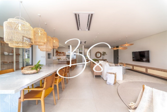 Imagem Casa com 5 Quartos à Venda, 1.385 m² em Praia Do Estaleiro - Balneário Camboriú