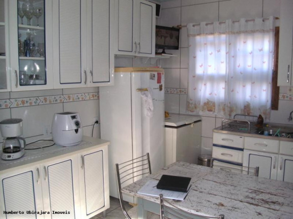 Imagem Casa com 5 Quartos à Venda, 216 m² em Pé De Plátano - Santa Maria