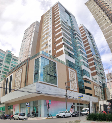 Apartamento com 3 Quartos à Venda, 132 m² em Meia Praia - Itapema