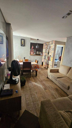 Imagem Apartamento com 2 Quartos à Venda, 42 m² em Vila Alzira - Guarulhos
