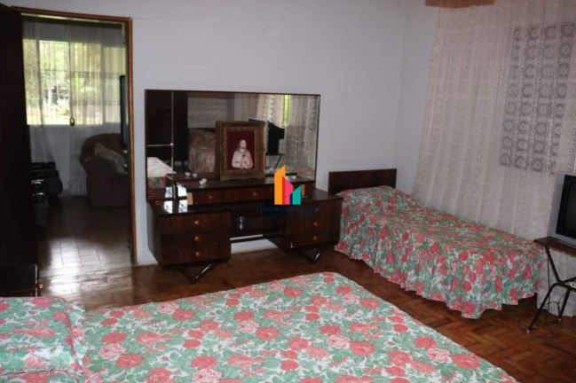 Imagem Imóvel com 3 Quartos à Venda, 360 m² em Caxambu - Jundiaí