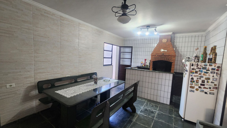 Imagem Casa com 3 Quartos à Venda, 185 m² em Embaré - Santos Imagem Casa com 3 Quartos à Venda, 185 m² em Embaré - Santos