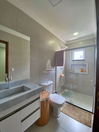 Imagem Casa com 3 Quartos à Venda, 227 m² em Urucunema - Eusébio Imagem Casa com 3 Quartos à Venda, 227 m² em Urucunema - Eusébio