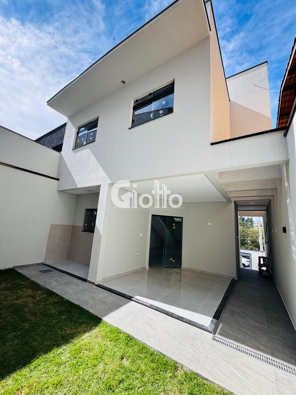 Imagem Sobrado com 3 Quartos à Venda, 141 m² em Villa Di Cesar - Mogi Das Cruzes